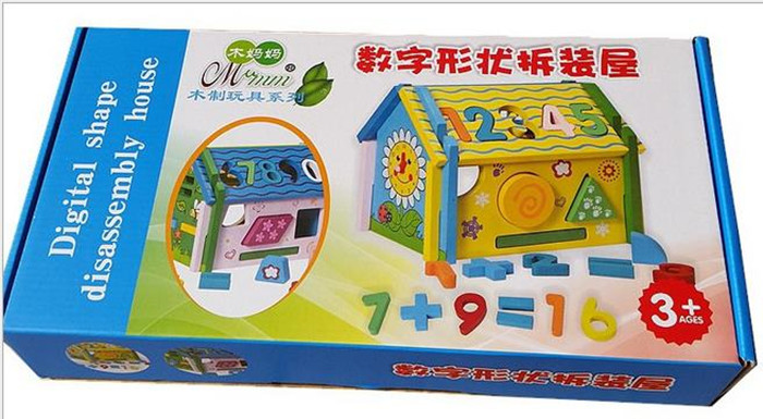 Maisonette en bois+accessoires+3ans