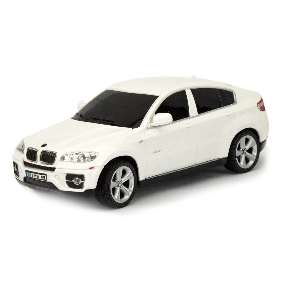Voiture télécommandée de couleur blanche – BMW X6 M