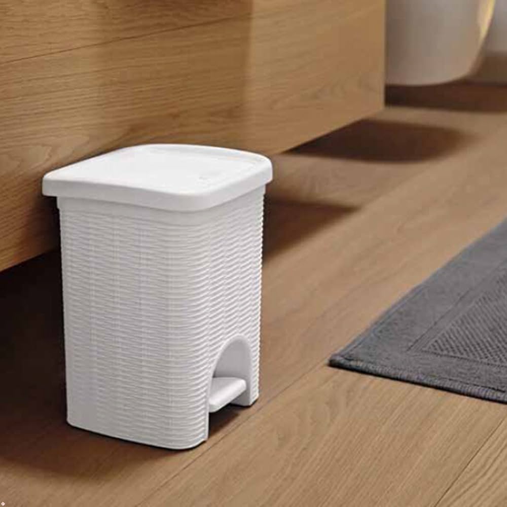 POUBELLE 6L-EN PLASTIQUE A PEDALE ELEGANCE-BLANC - Image 3