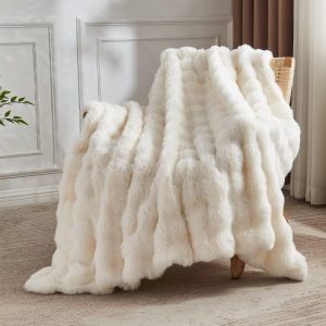 PLAID 130X160CM-FOURRURE COULEUR-ASST