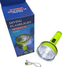 Lampe torche a led-9x20cm-amphibie-vert