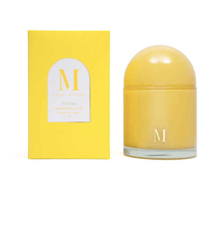 bougie-parfumee-senteur-lin-et-fruit-de-la-passion-375g-dans-un-pot-en-verre